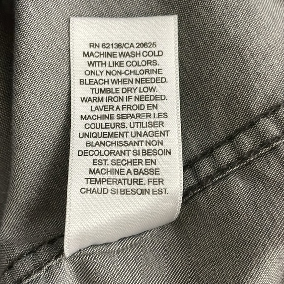 Guess Men’s Button Down Western Shirt Pearl Snap Size Medium Gray Black Trim - Picture 9 of 9